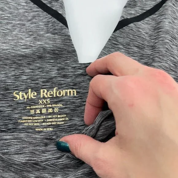 Style Reform Capri Leggings XXS Womens Gray Black Striped Spandex Stretch Active - Picture 7 of 11